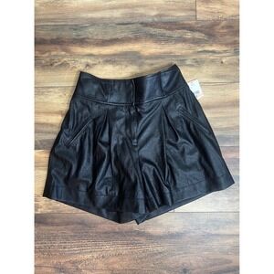 Rachel Rachel Roy  faux leather paper bag pleated shorts size 2 edgy rocker